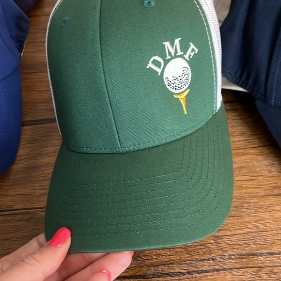 Lot of 15- New and Gently Used Golf Hats- OS - Picture 9 of 15